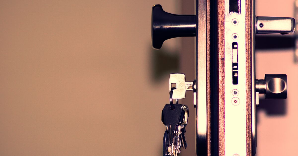 locksmith service technician — Frank Locksmith